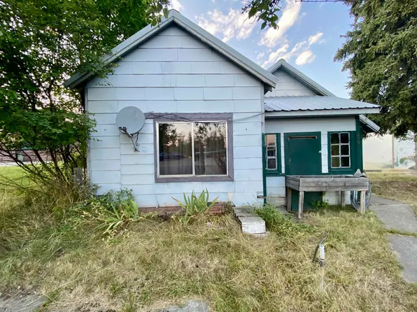 206 Blackwell St, Ione, WA 99139