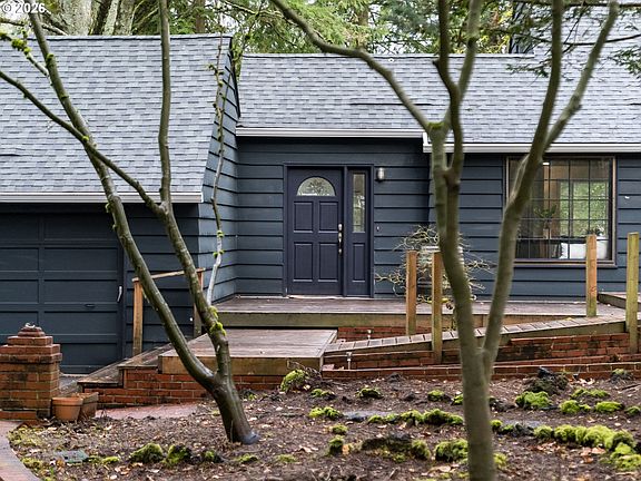 5th image of 3690 SW 96th Ave