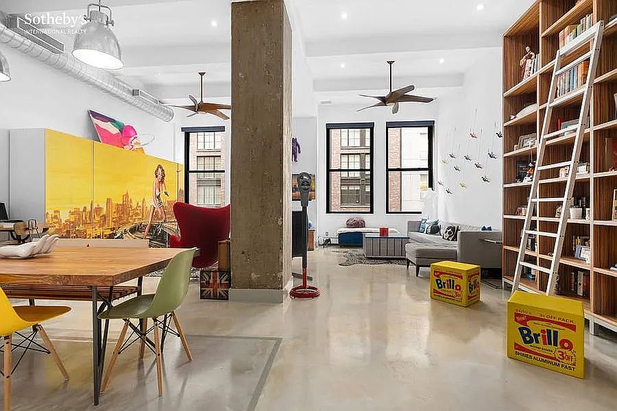 1st image of 529 W 42nd St APT 2G