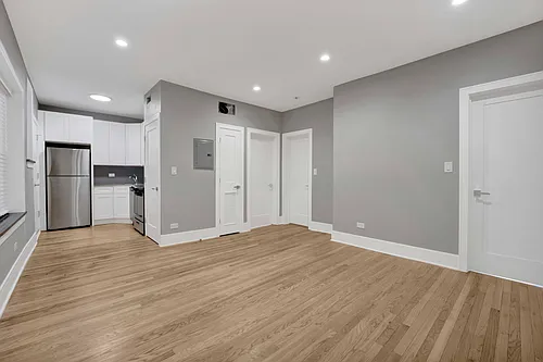 6403 N Wayne Ave #2C Photo 1