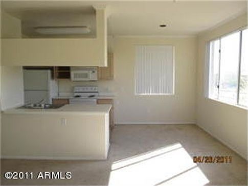 3rd image of 16013 S Desert Foothills Pkwy APT 2068