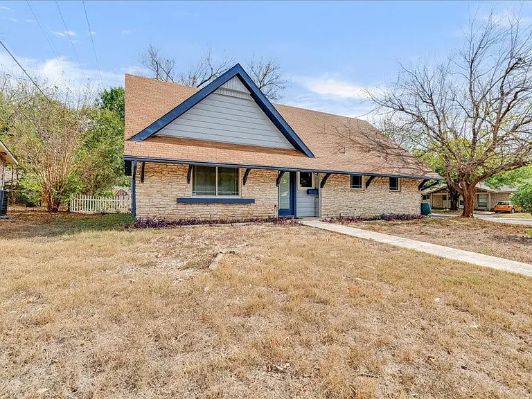 8001 Briarwood Ln — Photo 25
