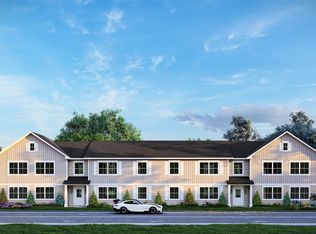 48 Park Ave #6B, Wallkill, NY 12589