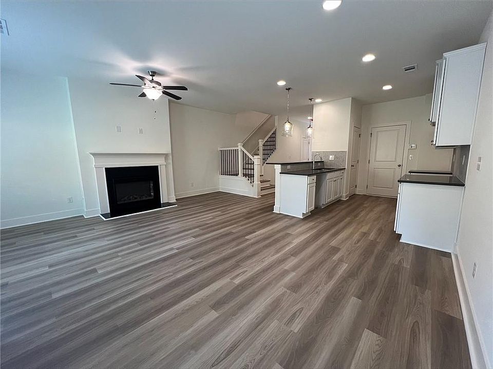 1st image of 5760 Calle Vista Dr #Bv015