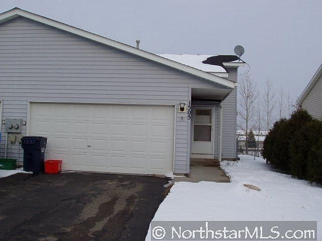 2nd image of 1505 Roundhouse Cir