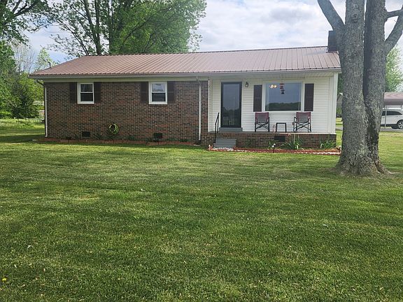 2nd image of 8 Mattox Rd