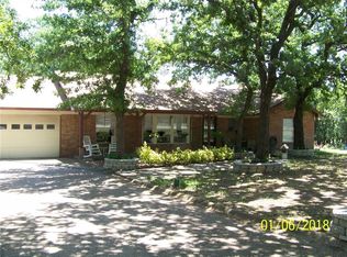 111 Christy Ln, Springtown, TX 76082