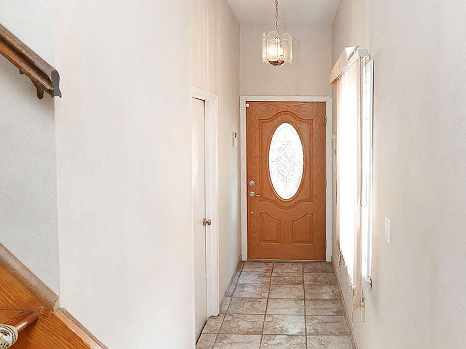 230 Abingdon Ave Staten Island NY Zillow