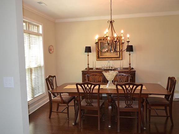 4th image of 7405 Cobblefield Dr SE