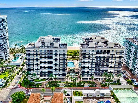 4th image of 9595 Collins Ave #2F