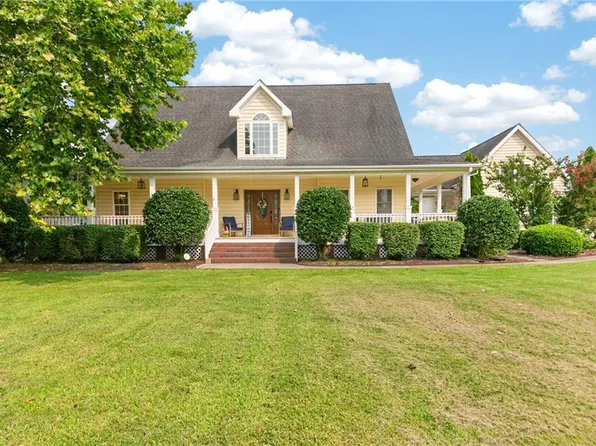 4100 Charity Farm Ct, Virginia Beach, VA 23457