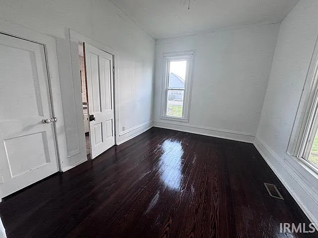 111 E 2nd St — Photo 6