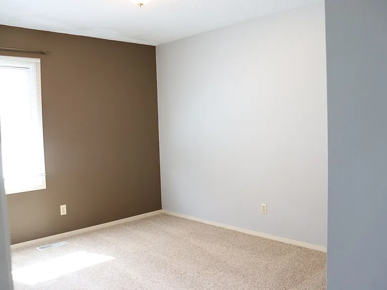 3811 Renee Dr #MAIN — Photo 11