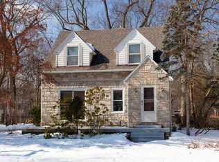 455 Evergreen Dr, Ann Arbor, MI