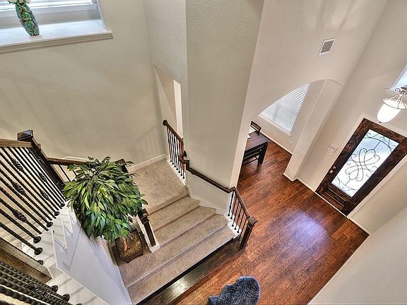 3rd image of 2818 Belham Creek Dr