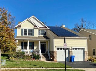 11 Mystic Dr, Skillman, NJ 08558