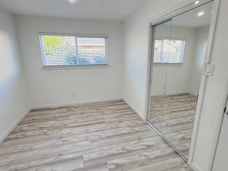 4801 Orange Grove Ave #3 — Photo 9