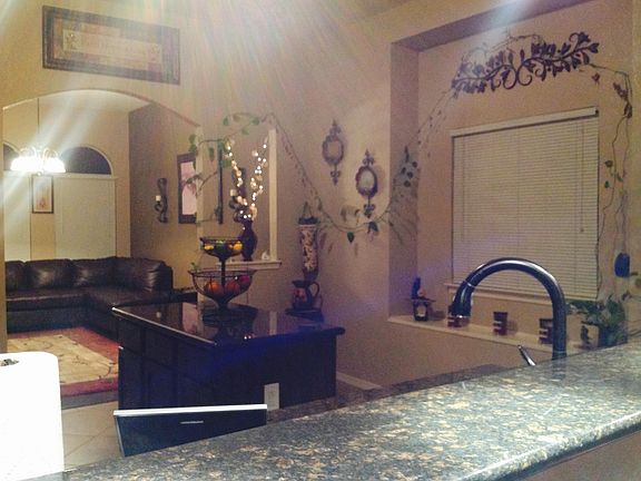 2nd image of 2044 Shreya St