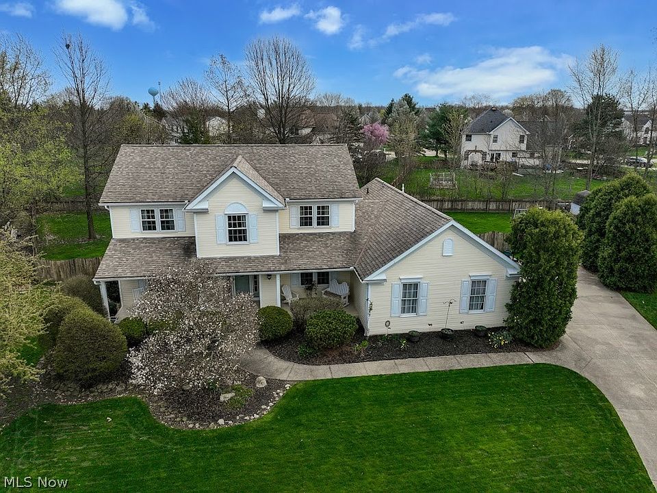 1st image of 310 Stratton Dr