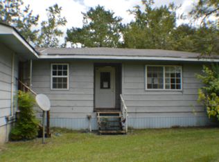 3061 Ike Dr, Chipley, FL 32428
