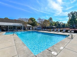 1345 Towne Lake Hills South Dr BLDG 15-201, Woodstock, GA 30189