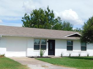 3029 Monroe St, Commerce, TX 75428