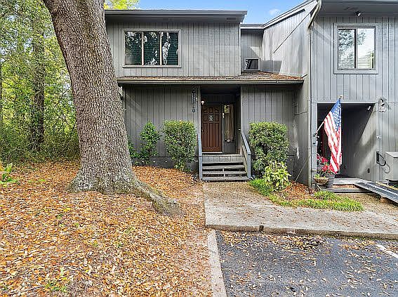 1st image of 31 Hillbrook Way #31