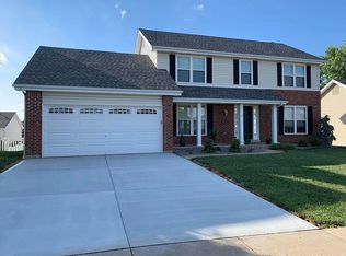 551 Calumet Ranch Trl, Saint Peters, MO 63376