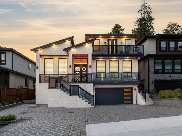 18065 58a Ave, Surrey, BC V3S 1N7