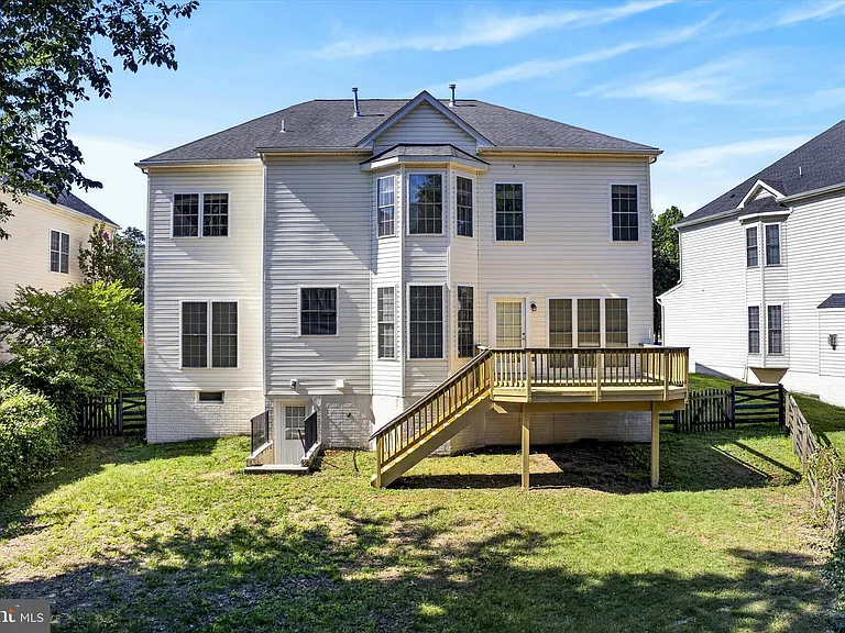 25670 S Village Dr — Photo 47