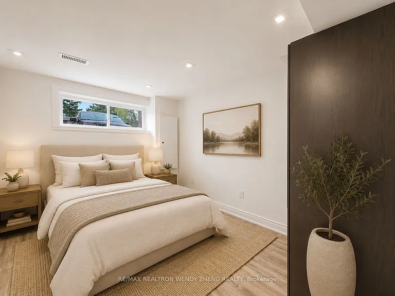 18 King Richard Ct #LOWER — Photo 22