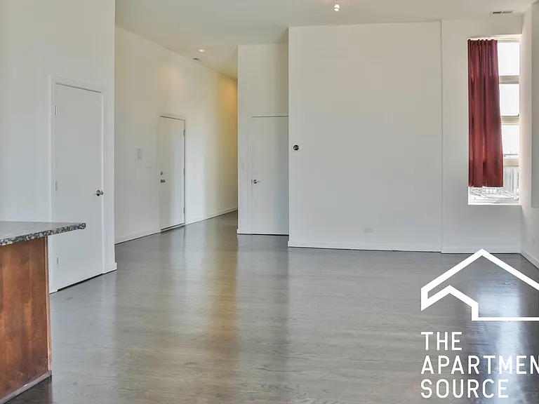 2401 W North Ave #303 — Photo 12