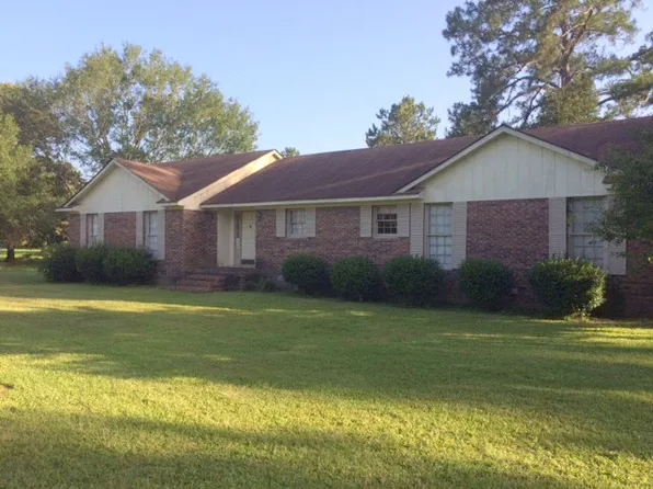 160 Tallokas Cir, Moultrie, GA 31788
