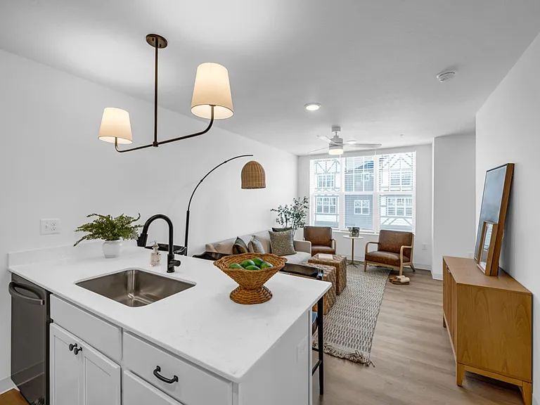 Launch Townhomes — Photo 3