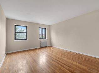 9024 Winchester Blvd APT 2, Queens Village, NY 11428
