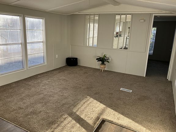 3rd image of 500 W Payton St #20