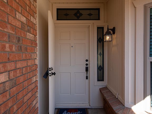 5th image of 19208 N 32nd Dr