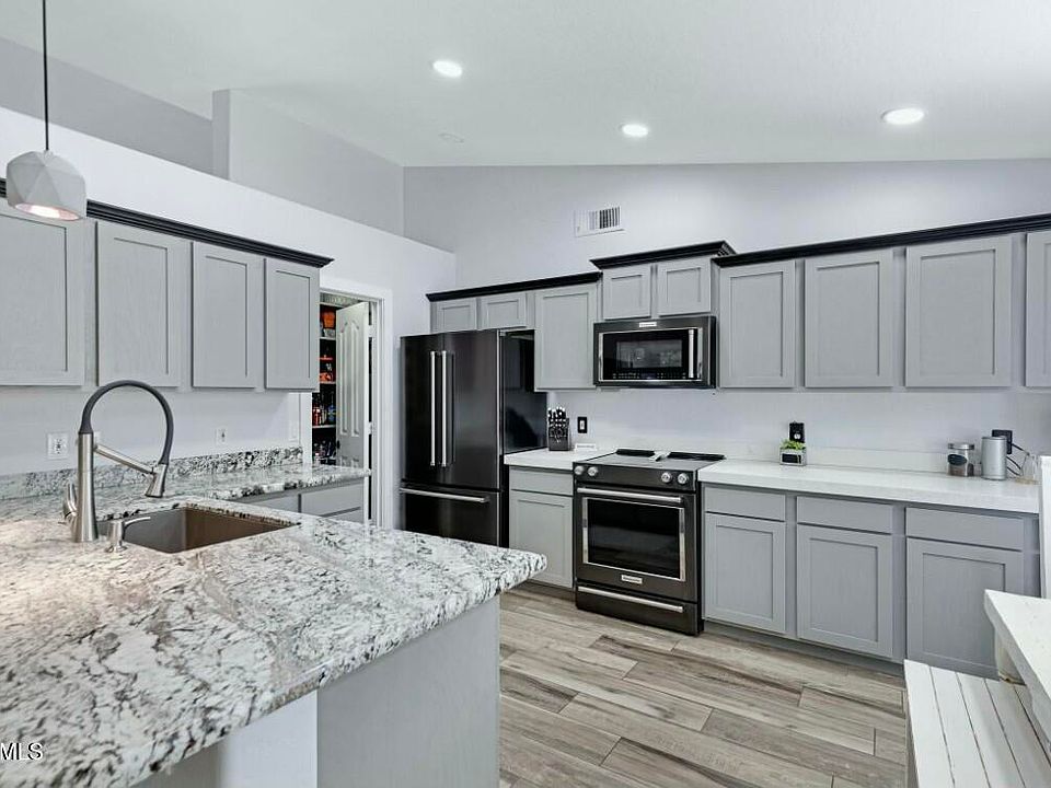 2nd image of 3613 E BARANCA Court