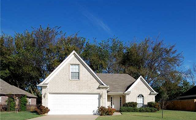 1st image of 75 Clay Hills Dr