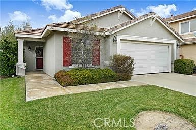 1st image of 44607 Crestwood Cir