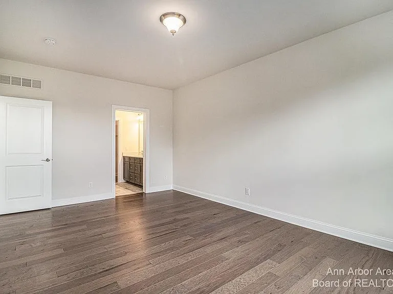 3343 Roseford Blvd — Photo 19