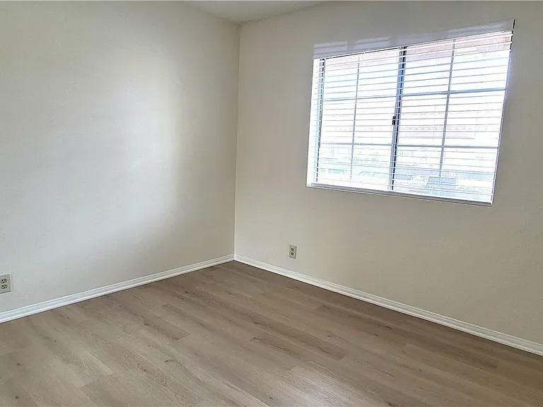 1375 E Hacienda Ave #102 — Photo 16