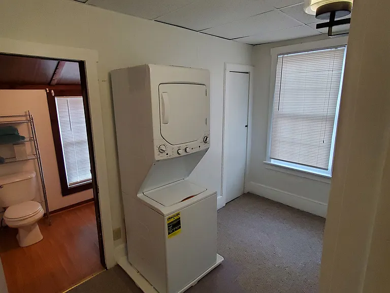 658 Grand St #101 — Photo 11