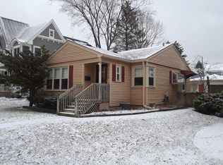 125 N Myrtle Ave, Elmhurst, IL