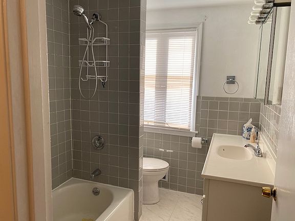 Full Bath