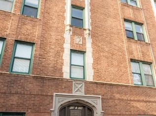 936 W Cornelia Ave #3, Chicago, IL 60657
