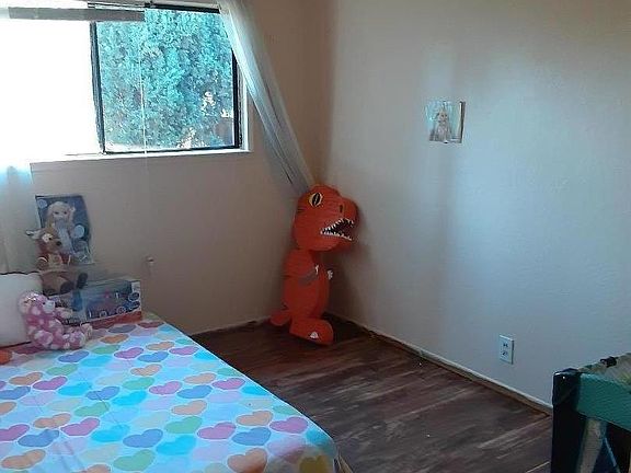 3rd image of 2927 Murtha Dr