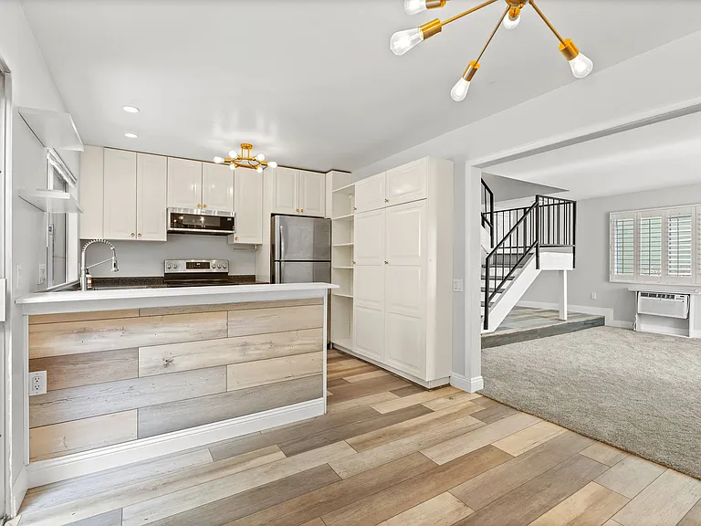 7930 Mission Center Ct #L — Photo 1