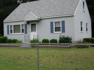 5 Gargon Ter, Southwick, MA 01077