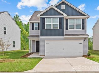 1142 Nia Rd, Charlotte, NC 28215